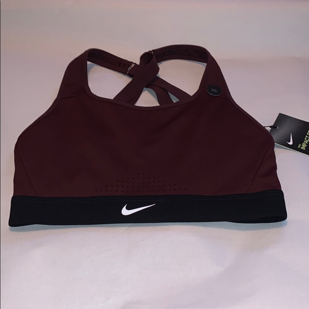 Brand new Nike sports bra